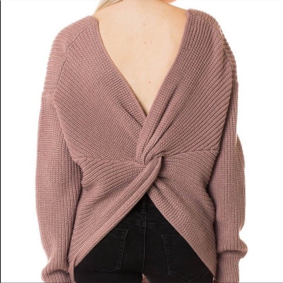 LOVE TREE Twist Back Sweater Sz M - Picture 1 of 10